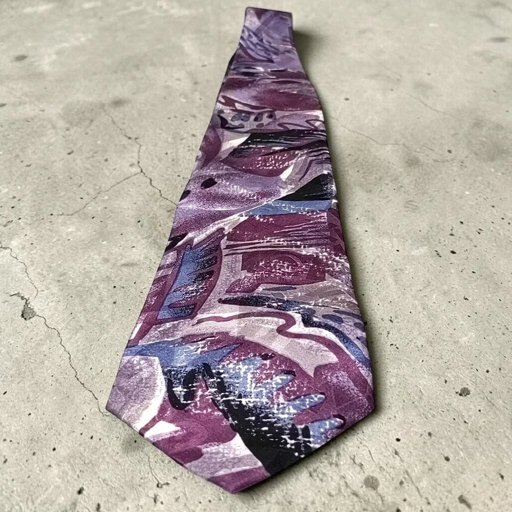 Vtg 90s Bugatti Mens Silk Tie Purple Abstract Geometric Brushstroke Italian Silk